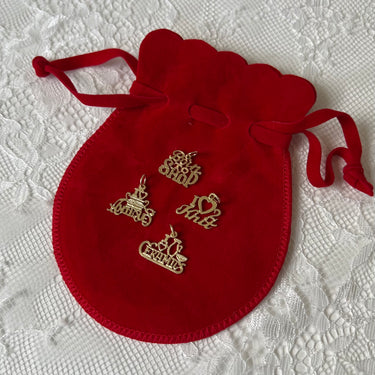 'I Love Antiques' Charm
