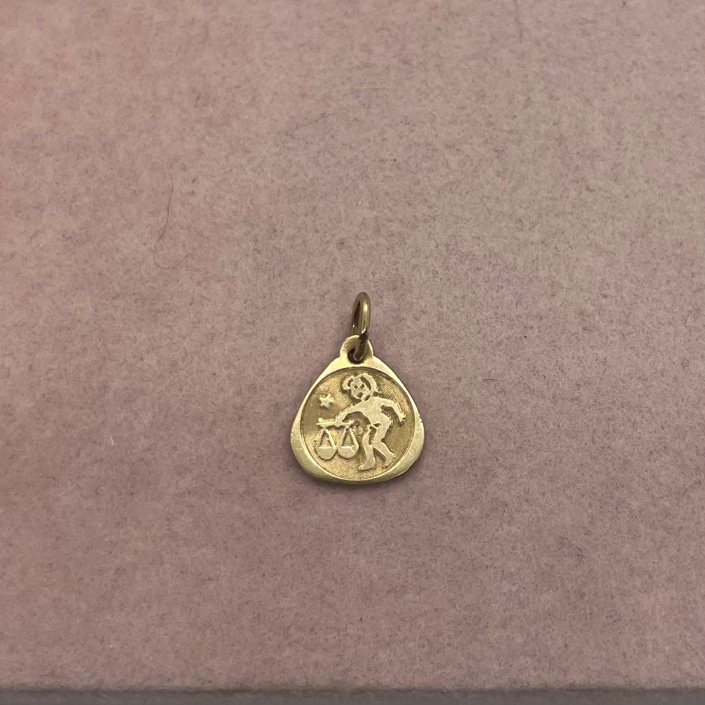Triangular Libra Charm (10k)