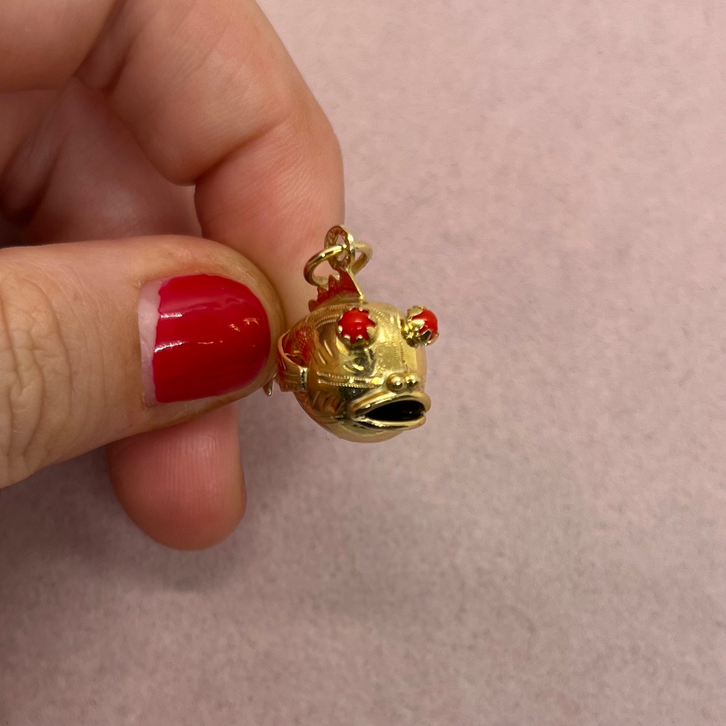 Italian Made Fish Pendant (18k)