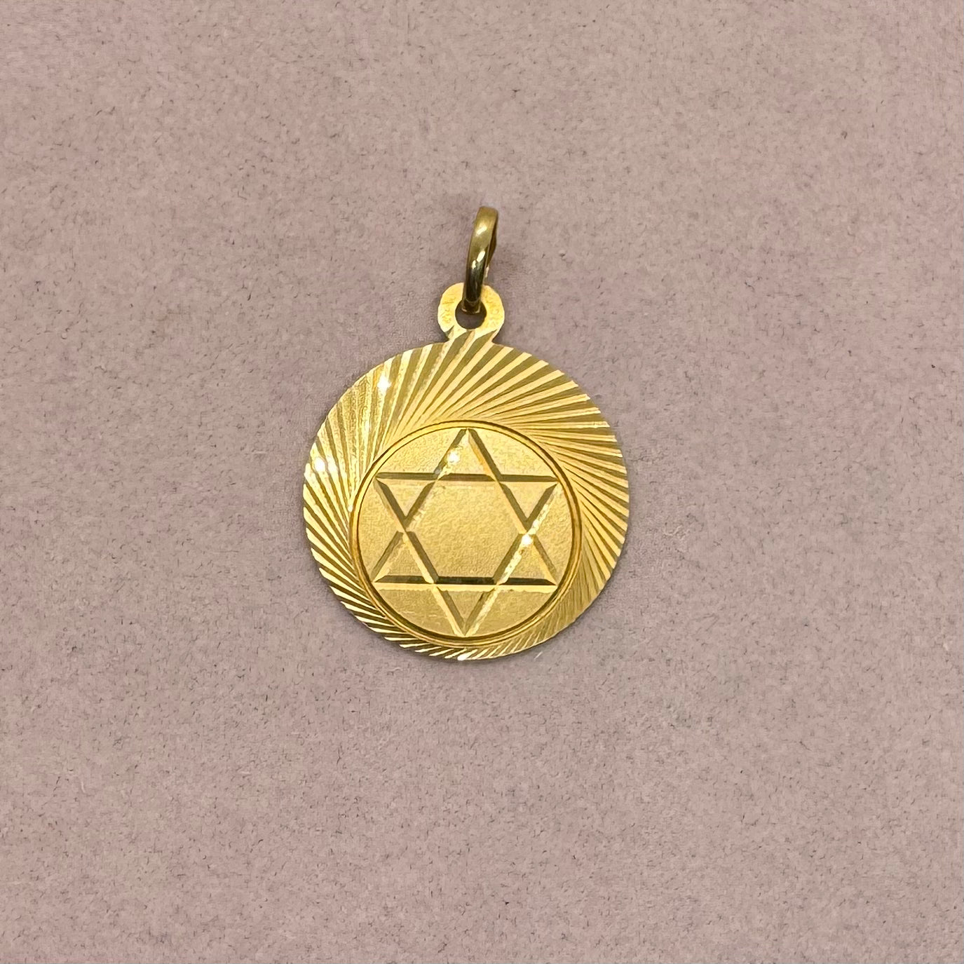 Radiant Star of David Medallion by Uno a Erre