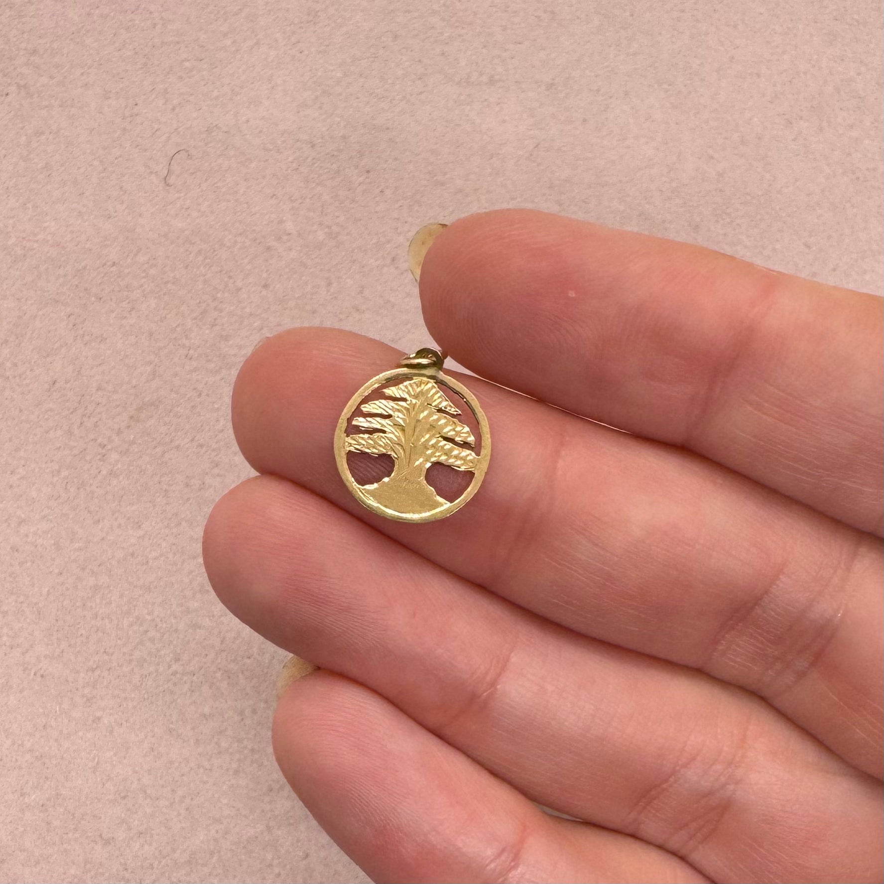Mini Tree Medallion