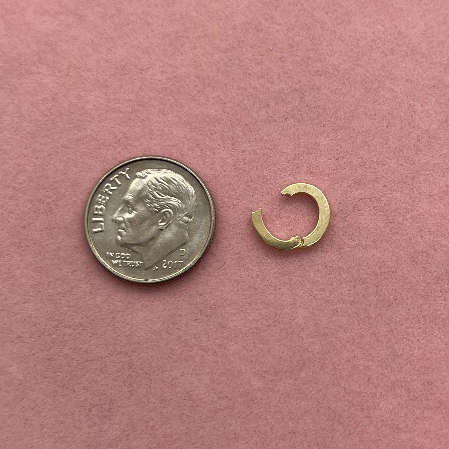 Oval Charm Holder