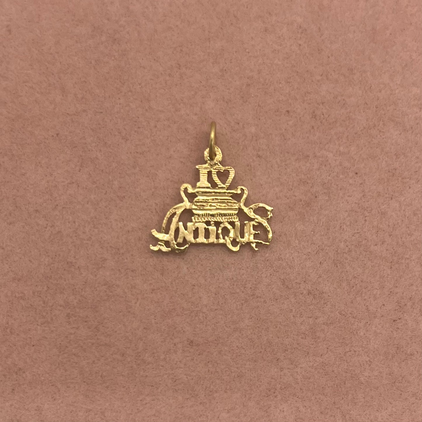'I Love Antiques' Charm