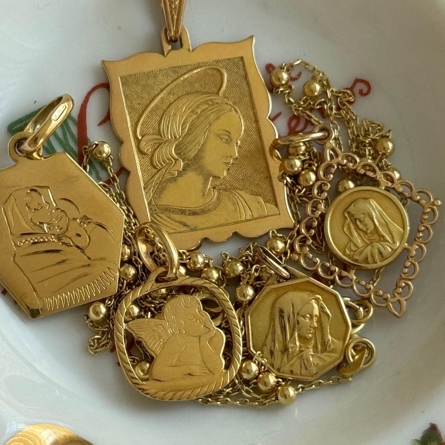 Framed Mother Mary Pendant