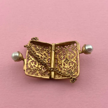 Hinged Purse Pendant with Pearls