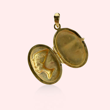 Nefertiti Oval Locket