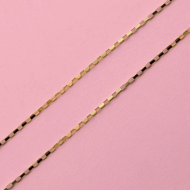 Elongated Box Chain