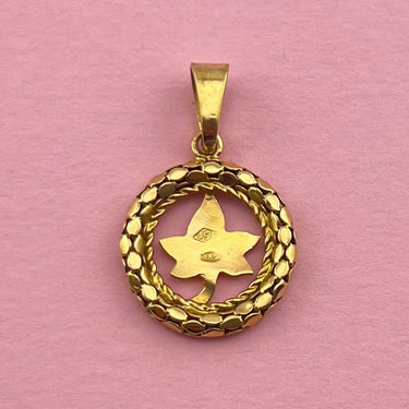 Maple Leaf Medallion