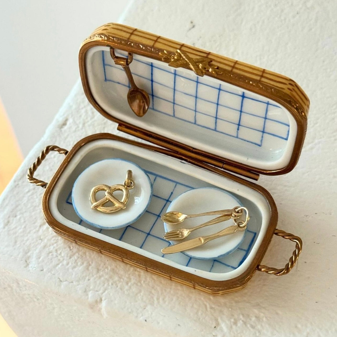 Pretzel Charms