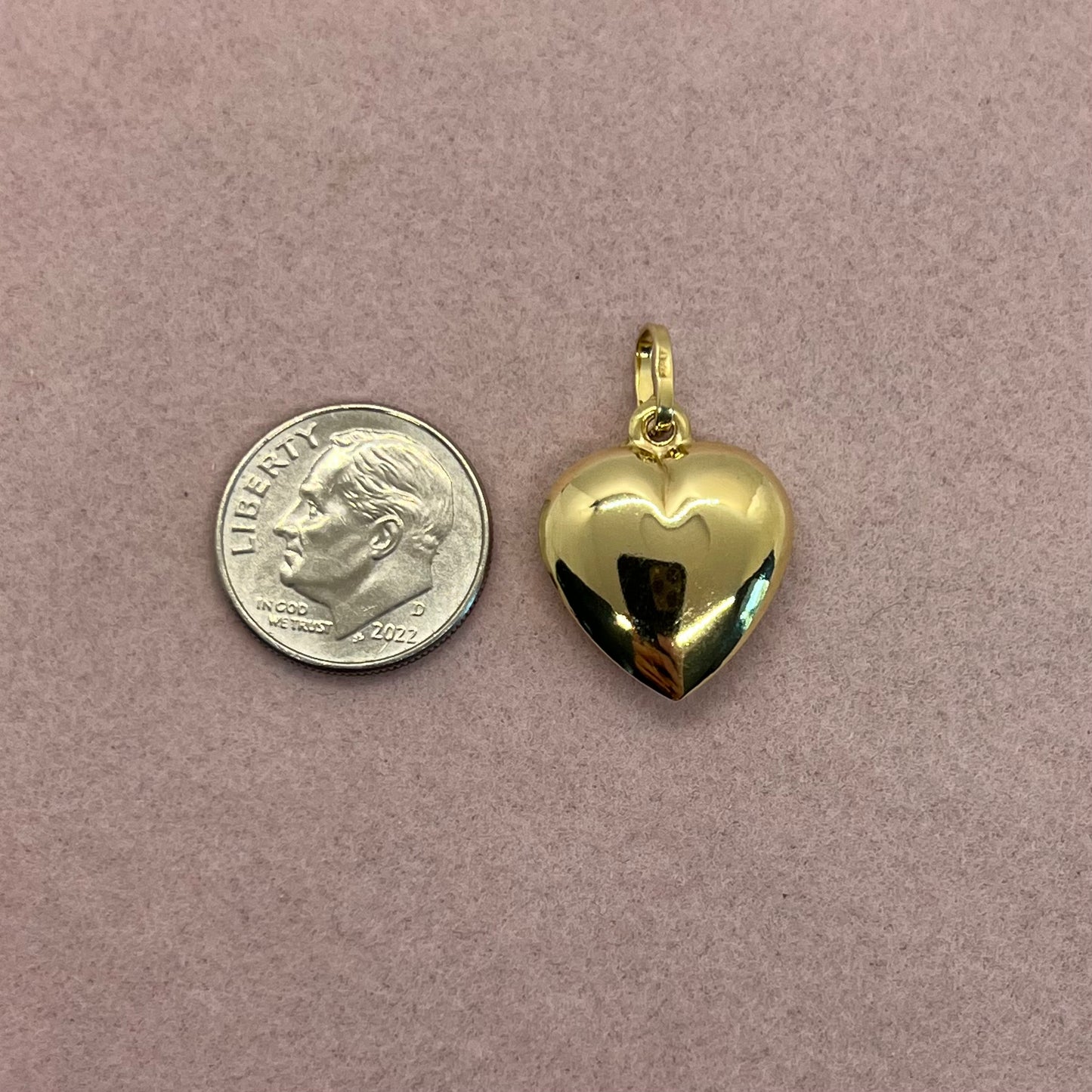 PUFFY HEART PENDANT NECKLACE