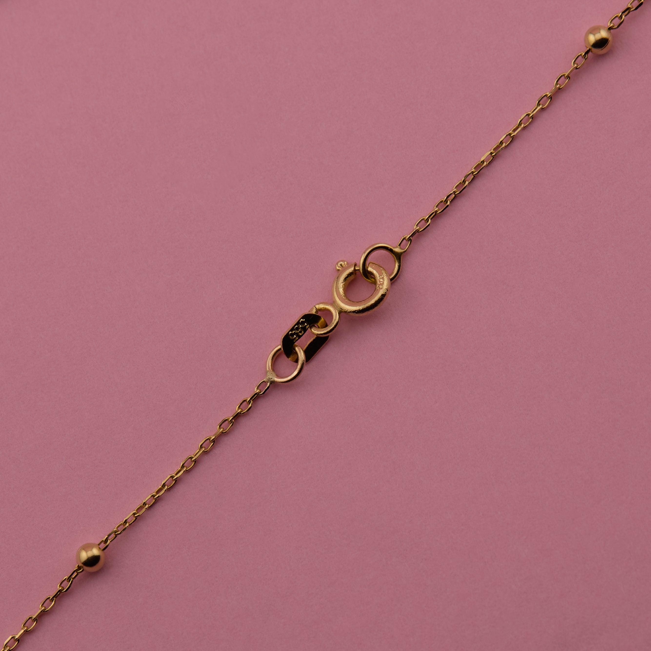 Ball Station Chain