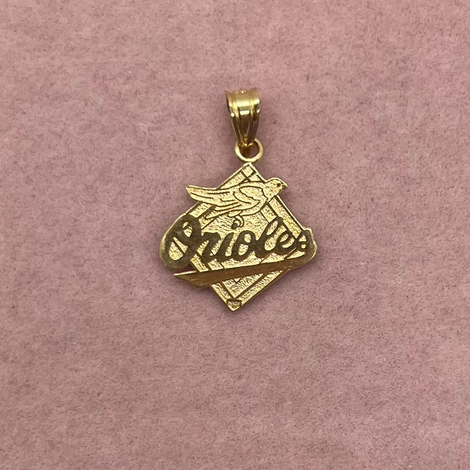 St Louis Cardinals Logo 14 KT Gold Pendant