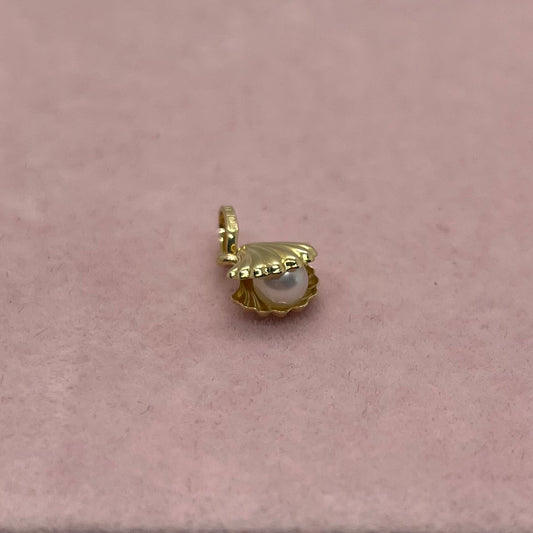 Shell with Pearl Charm