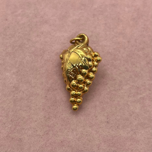 Cluster of Grapes Pendant